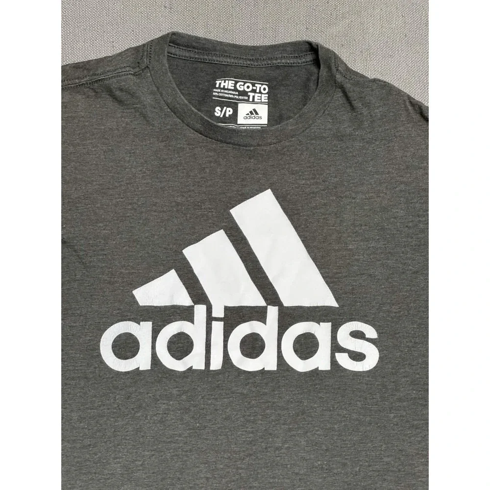 Adidas Womens Small The Go To Tee Grey Graphic T Shirt Logo